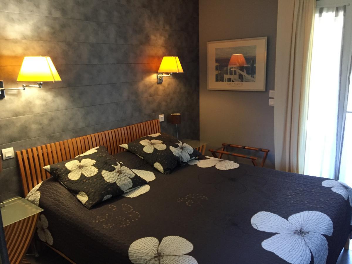 Logis Hotel Le Vieux Moulin Gignac  Esterno foto