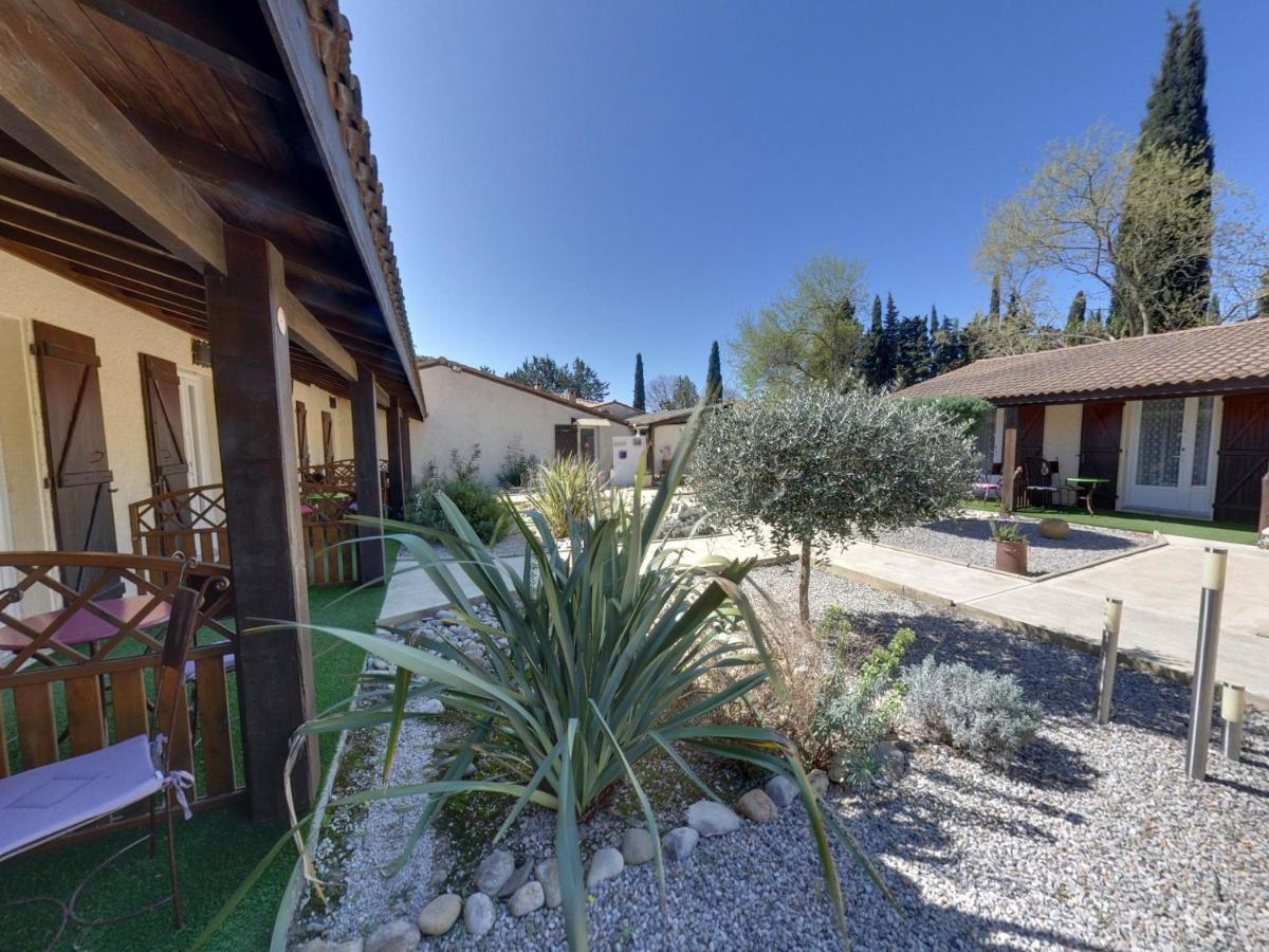 Logis Hotel Le Vieux Moulin Gignac  Esterno foto
